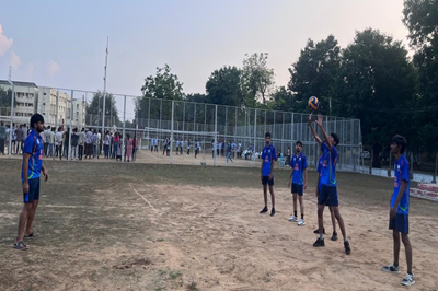 CDS, Amreli students actively participated in the Inter-College Volleyball Tournament 2024-25