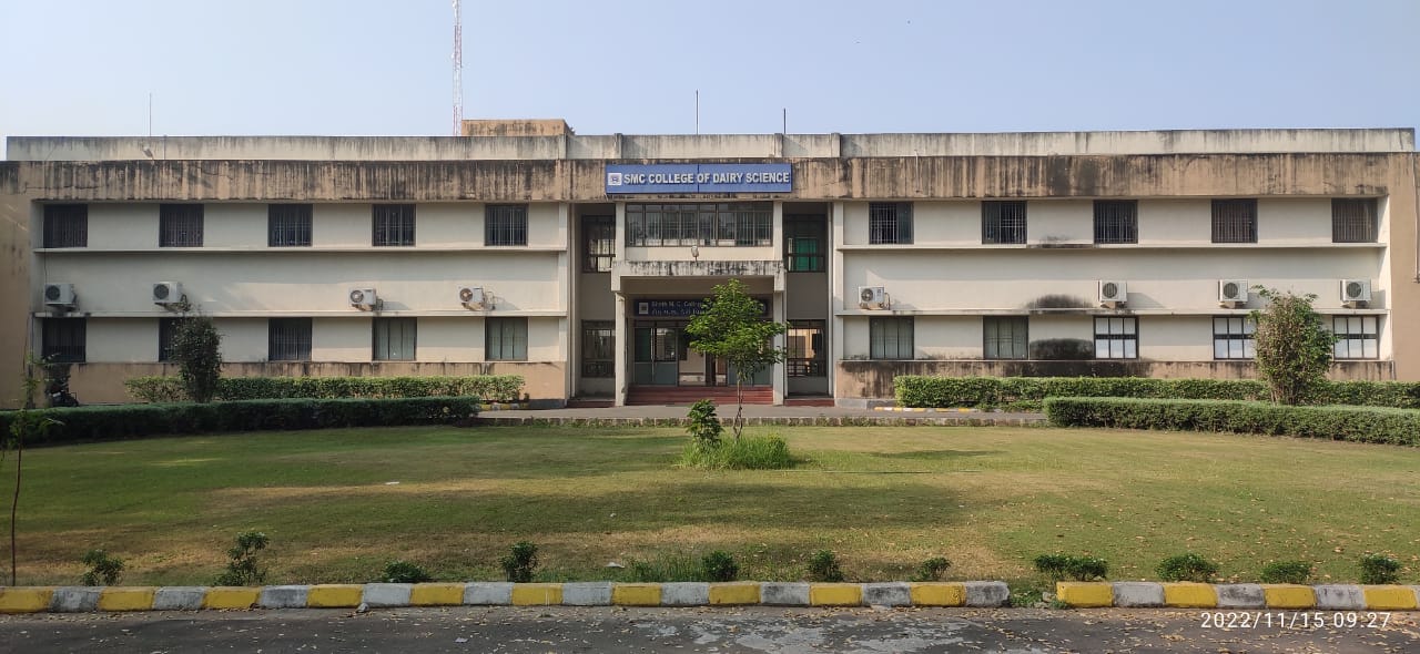 Sheth Mansukhlal Chhaganlal College of Dairy Science, Anand