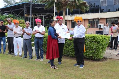 Flag Hoisting Ceremony at Veterinary College, Anand