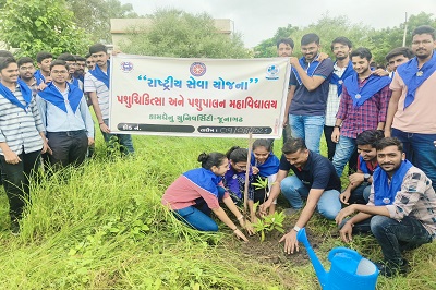 “Meri Mati Mera Deshi” - Tree Plantation Programme organized at LFC, Veterinary College, Kamdhenu Univerity, Junagadh