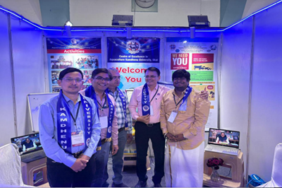 એક્વા એક્સપો ૨૦૨૫ માં કામધેનુ યુનિવર્સિટી સેન્ટર ઓફ એક્સલન્સ ઇન એક્વાકલ્ચર ઉકાઈ કેન્દ્ર દ્રારા વિસ્તરણ પ્રવૃતિઓ ધરાવતા સ્ટોલ