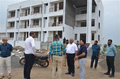 Visit of Hon. Vice Chancellor, Kamdhenu University, Gandhinagar at College of Dairy Science, Amreli campus