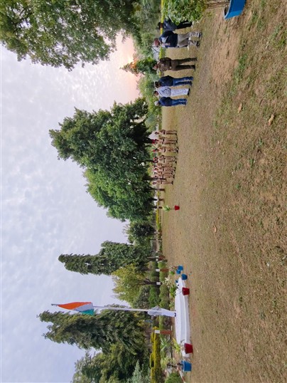 ૭૭માં પ્રજાસત્તાક દિવસ નિમિતે પશુ ચિકિત્સા અને પશુપાલન મહાવિદ્યાલય, કામધેનુ યુનિવર્સીટી સરદારકૃષિનગર ખાતે રાષ્ટ્રીય પર્વની ઉમંગ તેમજ ઉલ્લાસભેર ઉજવણી થઇ