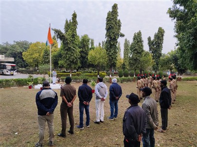 ૭૭માં પ્રજાસત્તાક દિવસ નિમિતે પશુ ચિકિત્સા અને પશુપાલન મહાવિદ્યાલય, કામધેનુ યુનિવર્સીટી સરદારકૃષિનગર ખાતે રાષ્ટ્રીય પર્વની ઉમંગ તેમજ ઉલ્લાસભેર ઉજવણી થઇ