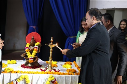 Veterinary College, Bhuj & GVC, Gandhinagar jointly organized a state level Seminar