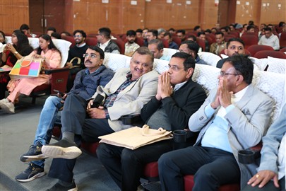 Veterinary College, Bhuj & GVC, Gandhinagar jointly organized a state level Seminar