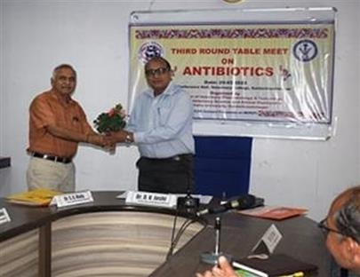 'Third Round Table Meet On Antibiotics’ organised at Veterinary College, KU, Sardarkrushinagar