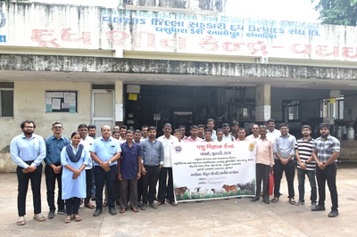 One day training programme on the theme “અતિવૃષ્ટિ દરમ્યાન પશુઓની સાર-સંભાળ”