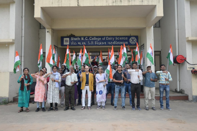 SMC College of Dairy Science organised Rally under Har Ghar Tiranga Abhiyan.