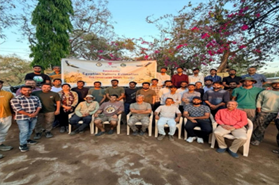 Veterinary Students, CoVSc, Sardarkrushinagar Participated in Egyptian Vulture Census in Banaskantha Veterinary Students, CoVSc, Sardarkrushinagar Participated in Egyptian Vulture Census in Banaskantha